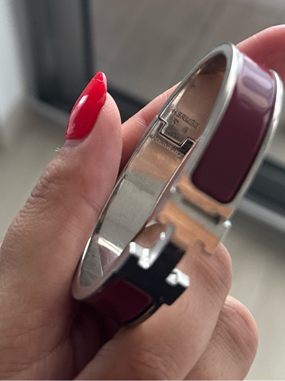Hermes Enamel Narrow Clic HH Bracelet - Picture 5 of 5